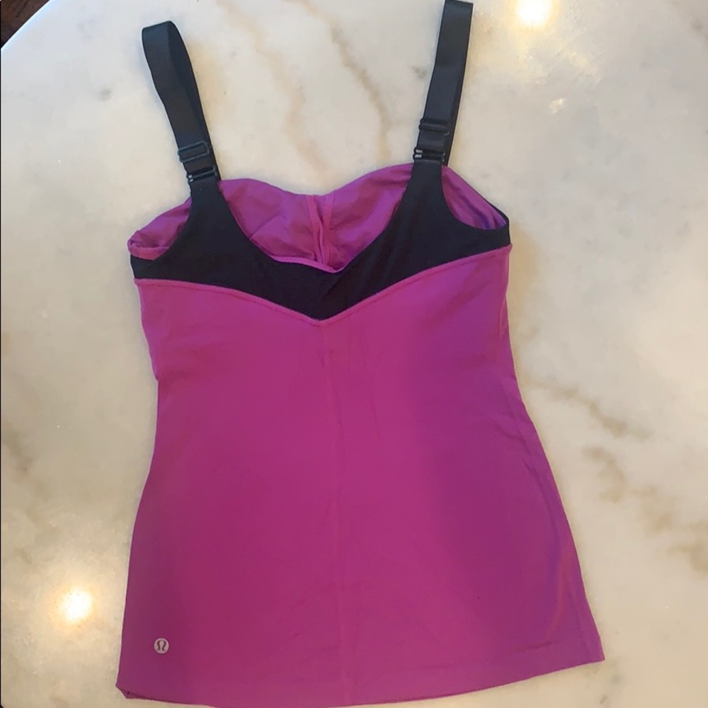 Lululemon workout Tank - Picture 3 of 5